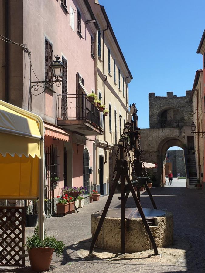 Case Rossa E Blu Villanova d'Albenga Luaran gambar