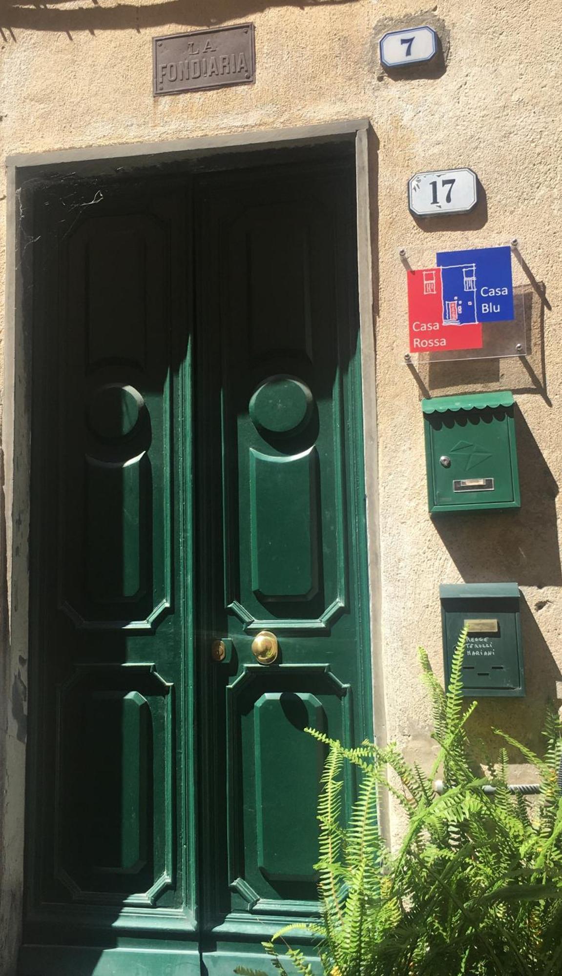 Case Rossa E Blu Villanova d'Albenga Luaran gambar